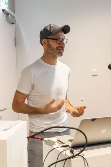 Roman Pfeffer – RESSOURCE