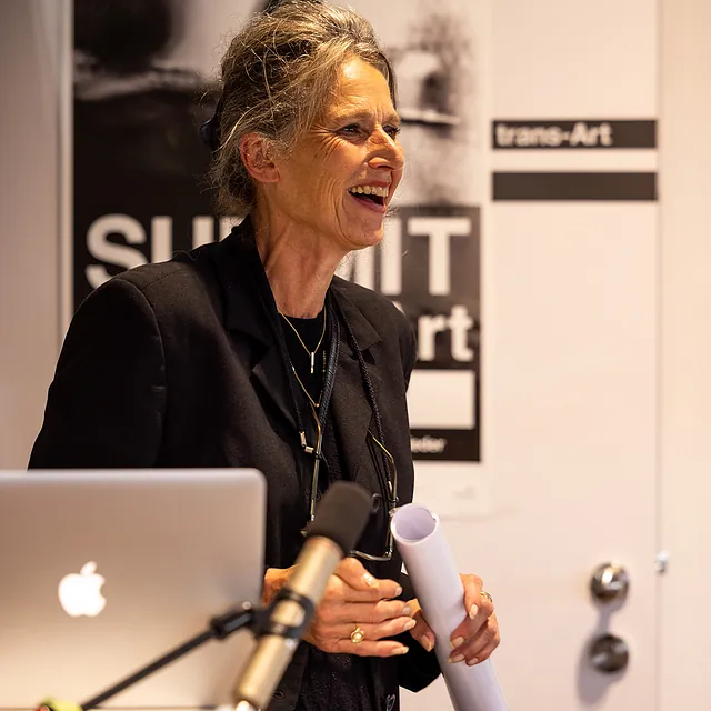 SUMMIT of trans-Art 2024 – Cordula Fröhlich – Im Fluss der Zeit - Kunst als Partizipation der vierten Dimension